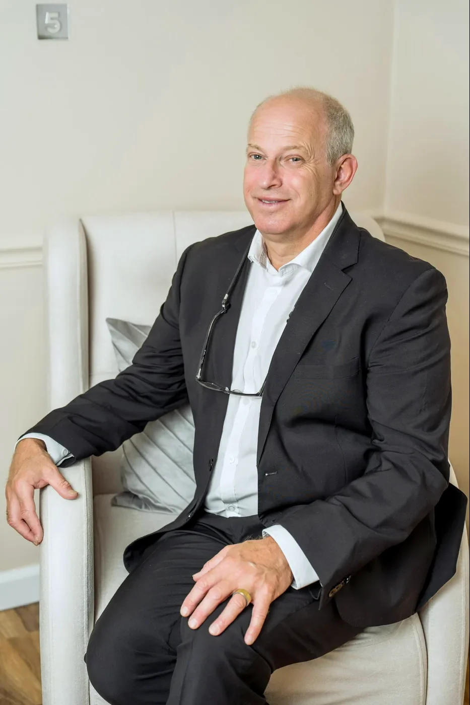 Dr. Oleg Volchonok, Medical Director of Ivy Infusions and Wellness
